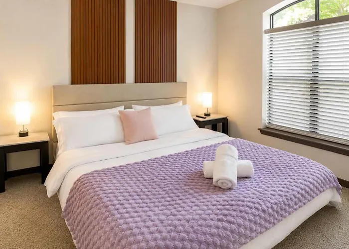 Apartment 2br Modern Downtown Near Bok Center Tulsa