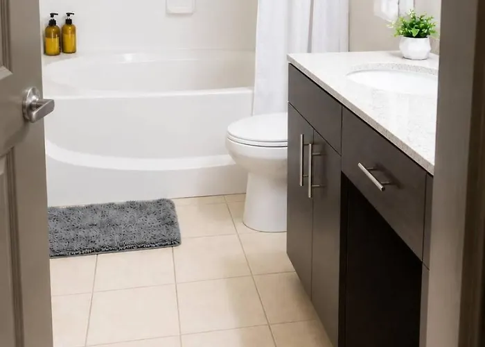 2br Modern Downtown Near Bok Center Tulsa